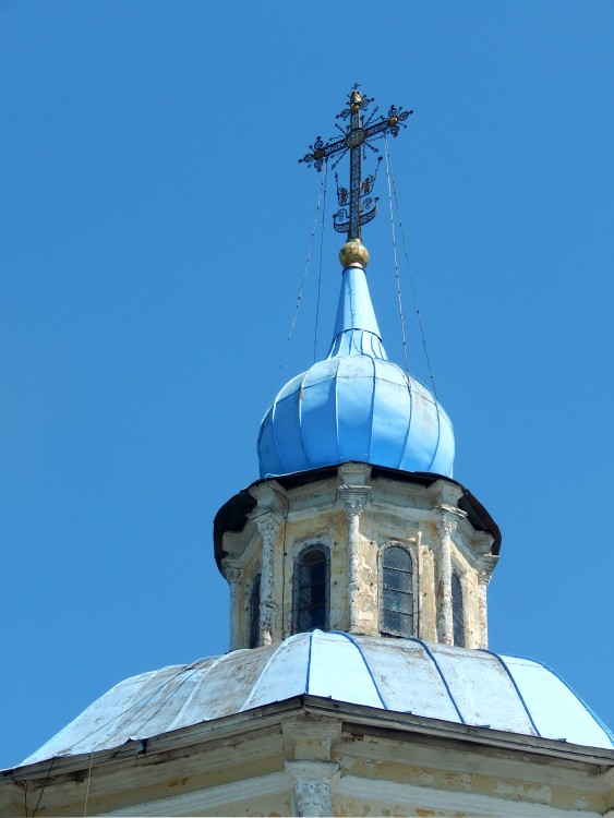 Церковь Успения Пресвятой Богородицы, Берново (Старицкий район, Тверская область). архитектурные детали