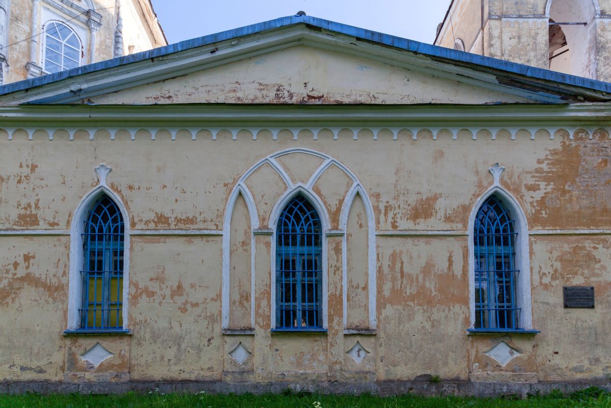 Церковь Успения Пресвятой Богородицы, Берново (Старицкий район, Тверская область). архитектурные детали