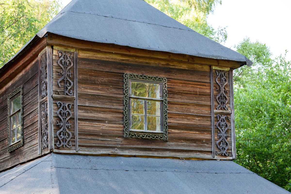 Часовня Спаса Преображения, Малинники (Старицкий район, Тверская область). архитектурные детали