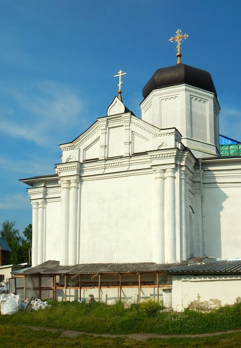 Церковь Успения Пресвятой Богородицы, Гжель (Раменский район и гг. Бронницы, Жуковский, Московская область). фасады