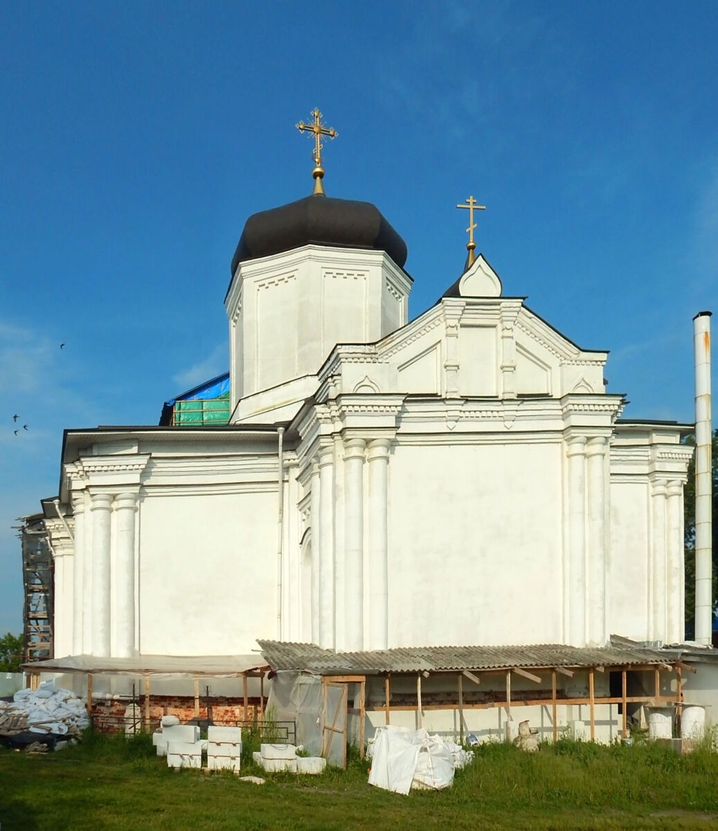 Церковь Успения Пресвятой Богородицы, Гжель (Раменский район и гг. Бронницы, Жуковский, Московская область). фасады