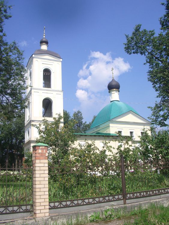 Дубки (Крымское). Церковь Спаса Преображения. фасады