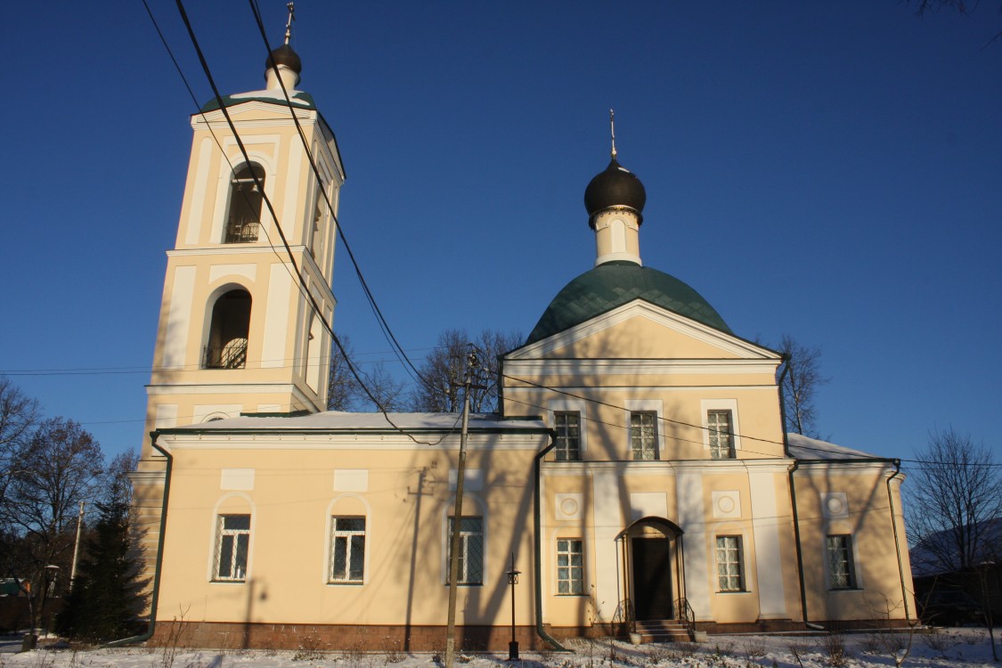 Церковь Преображения Господня, Дубки (Крымское) (Одинцовский городской округ и ЗАТО Власиха, Краснознаменск, Московская область). фасады