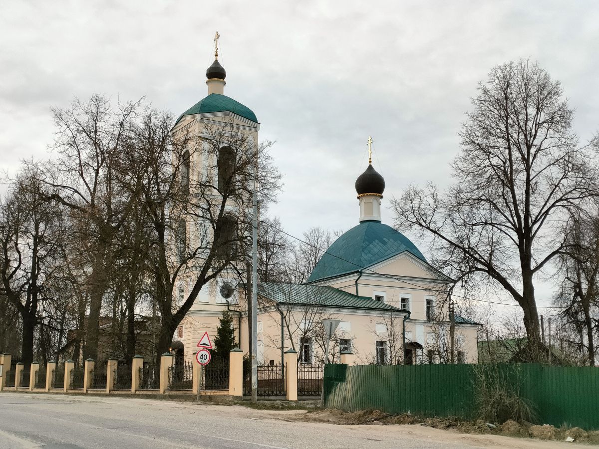 Церковь Преображения Господня, Дубки (Крымское) (Одинцовский городской округ и ЗАТО Власиха, Краснознаменск, Московская область). фасады