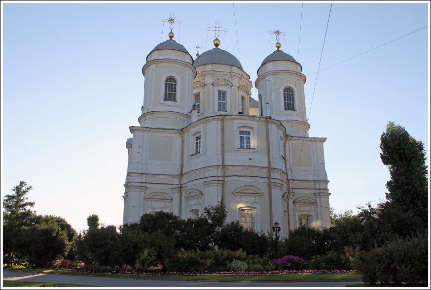 Собор Владимира равноапостольного, Петроградский район (Санкт-Петербург, г. Санкт-Петербург). фасады