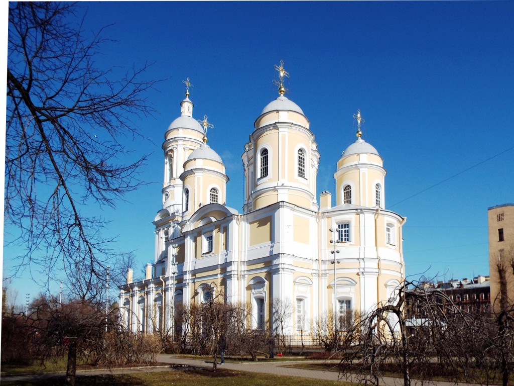 Петроградский район. Собор Владимира равноапостольного. фасады