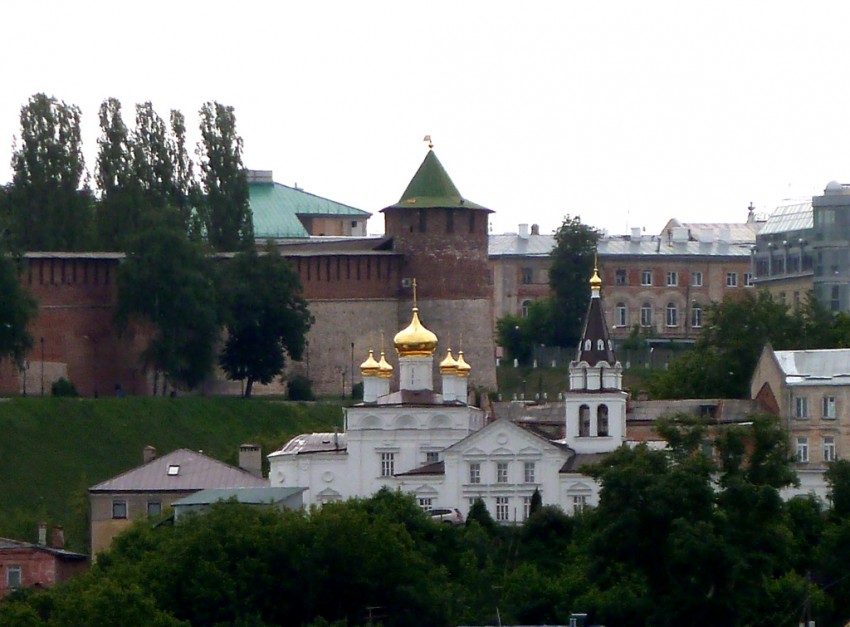 Церковь Илии Пророка, Нижегородский район (Нижний Новгород, город, Нижегородская область). фасады, Вид с Волги с борта теплохода