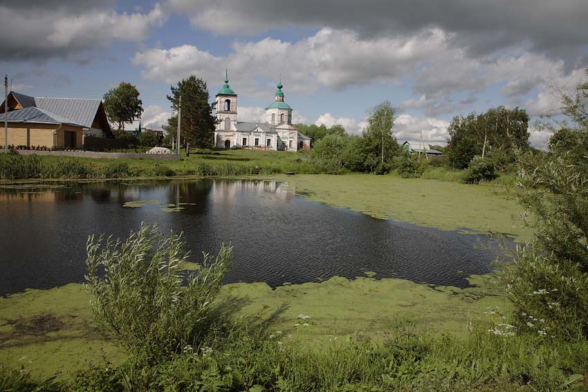 Церковь Иоанна Богослова, Оликово (Суздальский район, Владимирская область). общий вид в ландшафте
