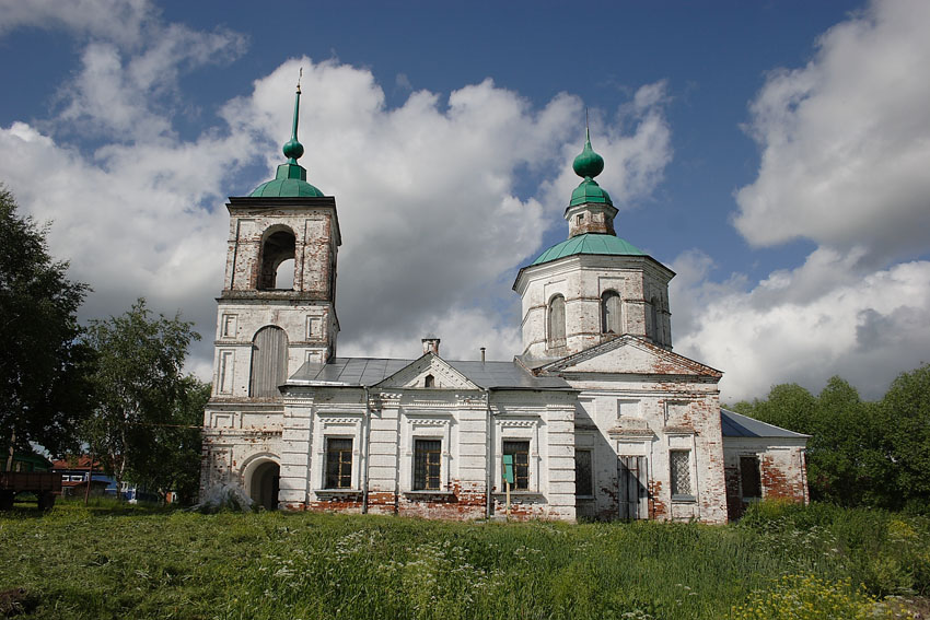 Церковь Иоанна Богослова, Оликово (Суздальский район, Владимирская область). фасады