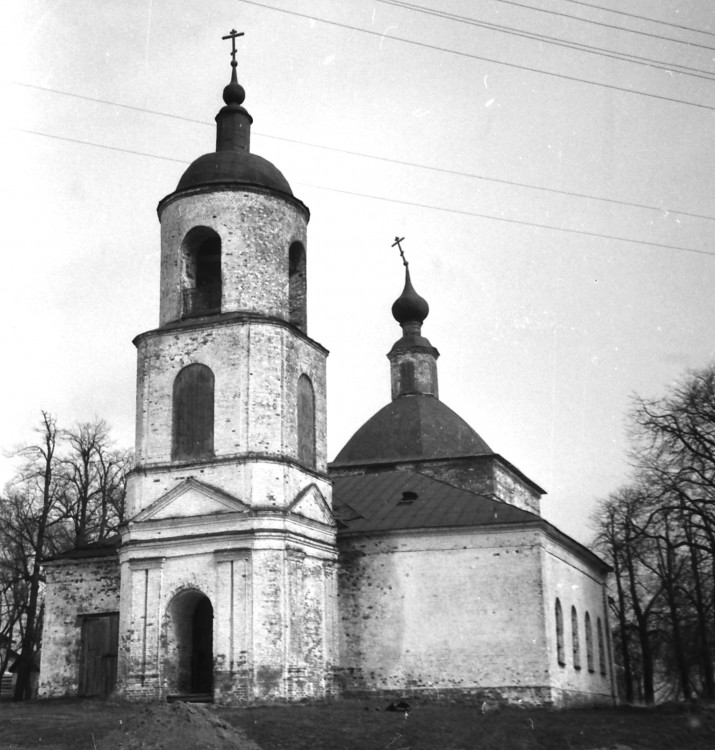 Церковь Николая Чудотворца, Брутово (Суздальский район, Владимирская область). фасады