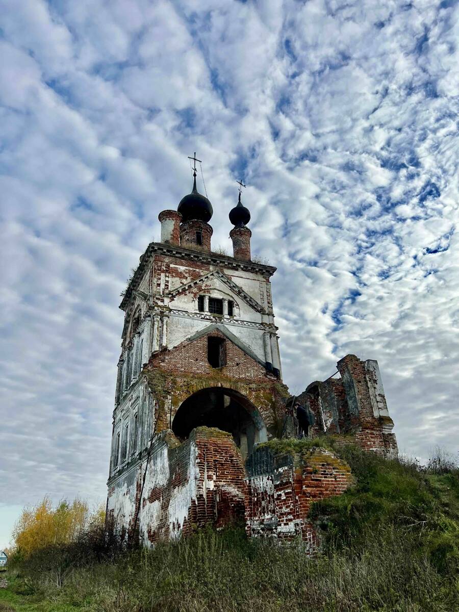 Церковь Троицы Живоначальной, Весь (Суздальский район, Владимирская область). фасады
