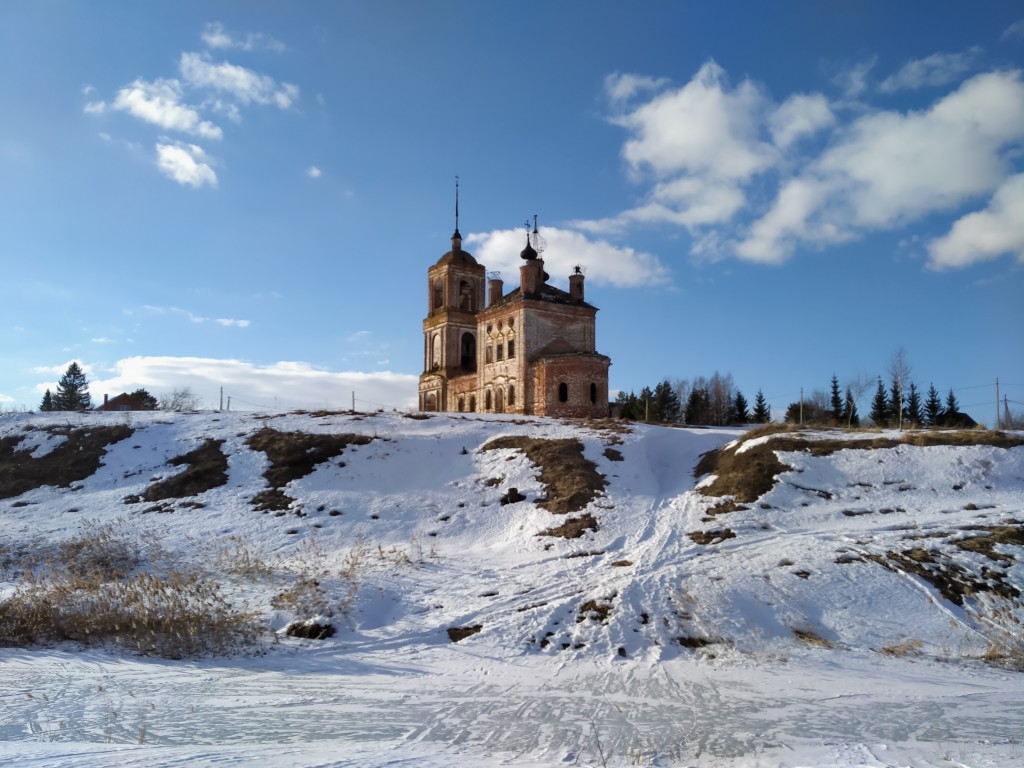 Церковь Флора и Лавра, Кибол (Суздальский район, Владимирская область). общий вид в ландшафте