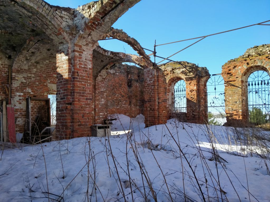 Церковь Георгия Победоносца, Крапивье (Суздальский район, Владимирская область). интерьер и убранство
