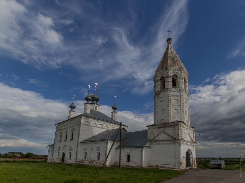 Менчаково. Церковь Рождества Пресвятой Богородицы. фасады