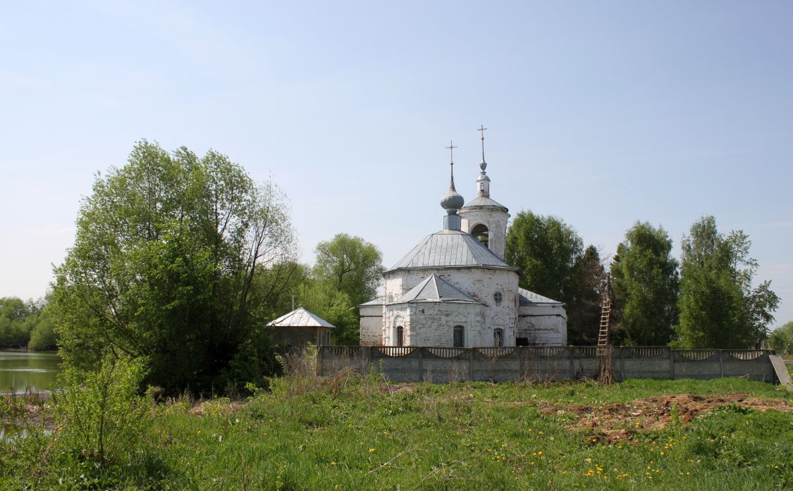 Церковь Николая Чудотворца, Черниж (Суздальский район, Владимирская область). дополнительная информация, Вид с востока