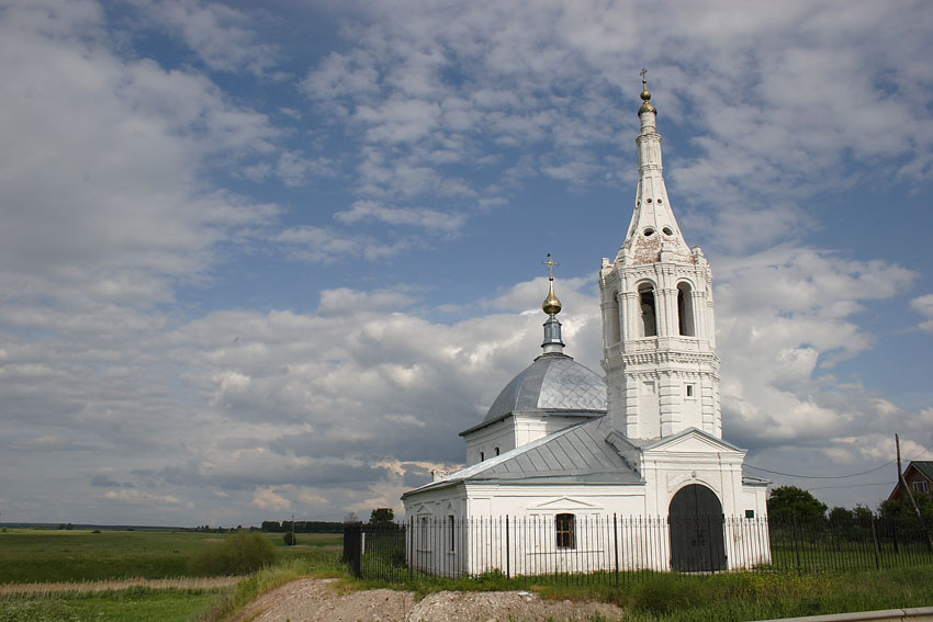 Церковь Рождества Пресвятой Богородицы, Романово (Суздальский район, Владимирская область). фасады