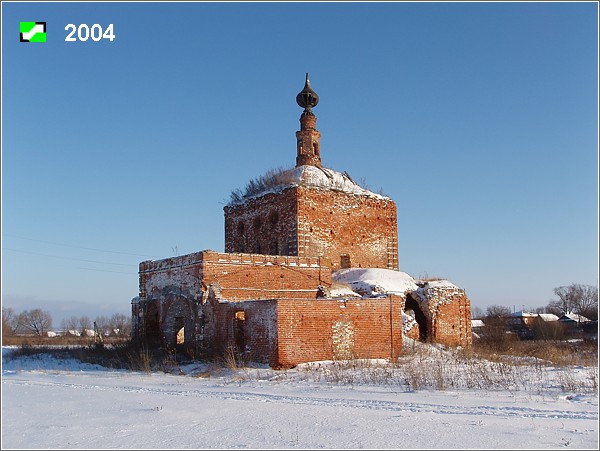 Храмовый комплекс. Церкви Николая Чудотворца и Феодора и Иоанна, Гнездилово (Суздальский район, Владимирская область). фасады, Общий вид с Юго-Запада.
