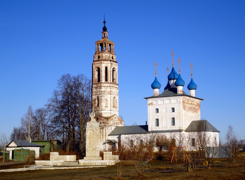 Клязьминский Городок. Церковь Покрова Пресвятой Богородицы. фасады