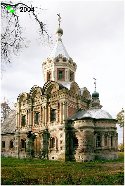 Муромцево. Церковь Александры Римской. фасады, Общий вид с Юго-Востока