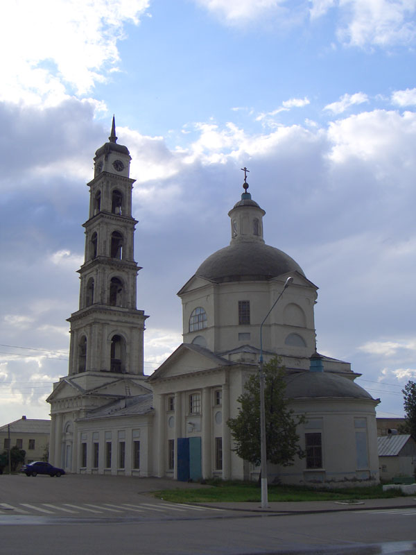 Кашира. Церковь Введения во храм Пресвятой Богородицы. фасады