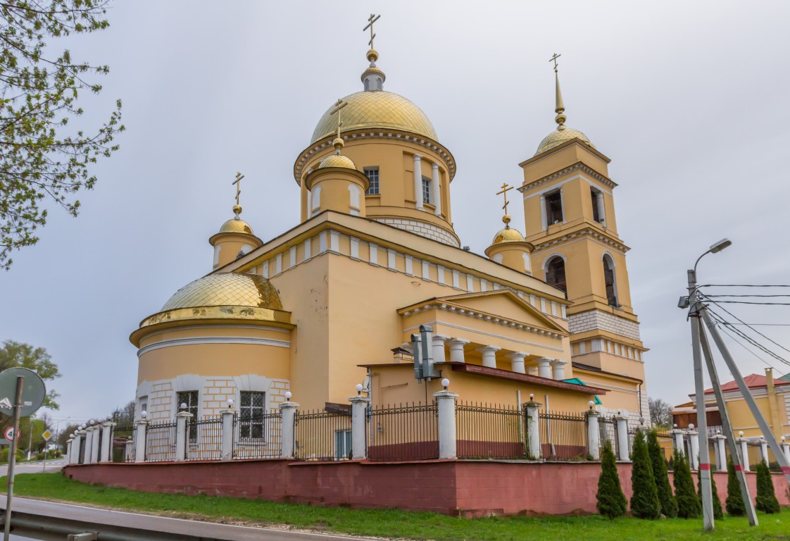 Собор Успения Пресвятой Богородицы, Кашира (Каширский городской округ, Московская область). фасады, Вид с юго-востока