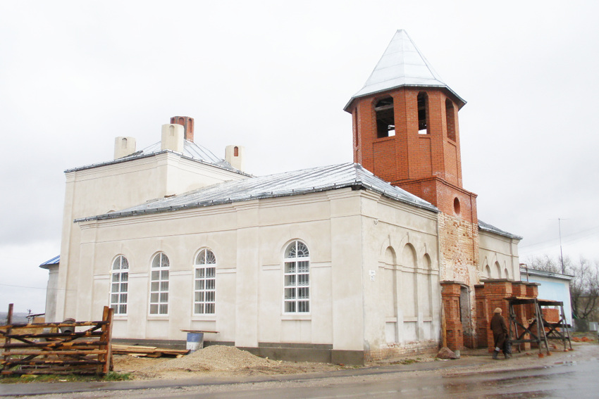 Церковь Рождества Пресвятой Богородицы, Перемышль (Перемышльский район, Калужская область). фасады