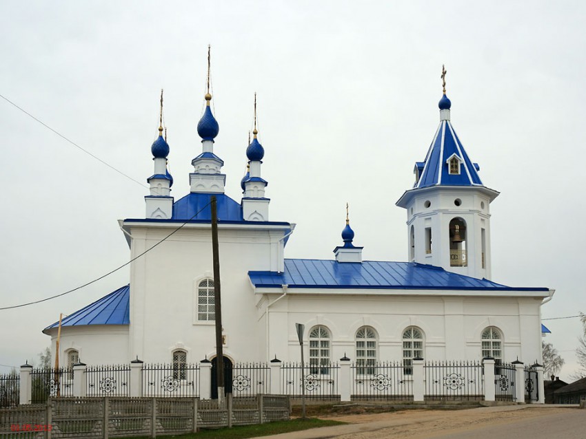 Церковь Рождества Пресвятой Богородицы, Перемышль (Перемышльский район, Калужская область). фасады