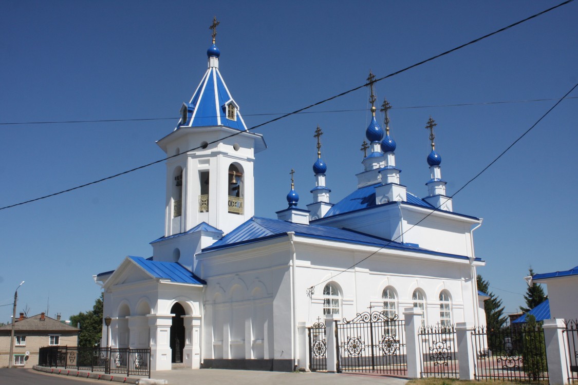 Церковь Рождества Пресвятой Богородицы, Перемышль (Перемышльский район, Калужская область). фасады