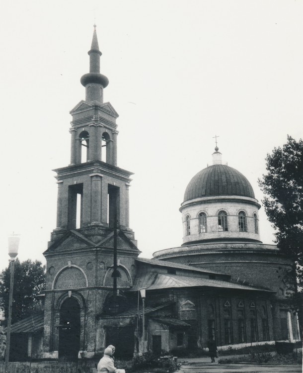 Тула. Церковь Петра и Павла. фасады