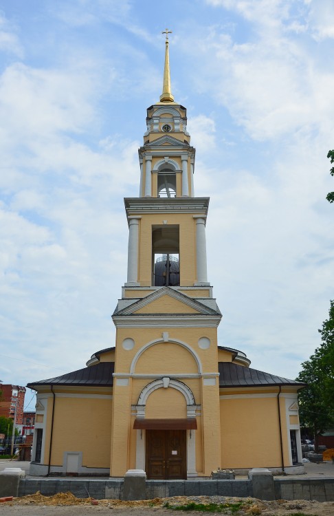 Тула. Церковь Петра и Павла. фасады