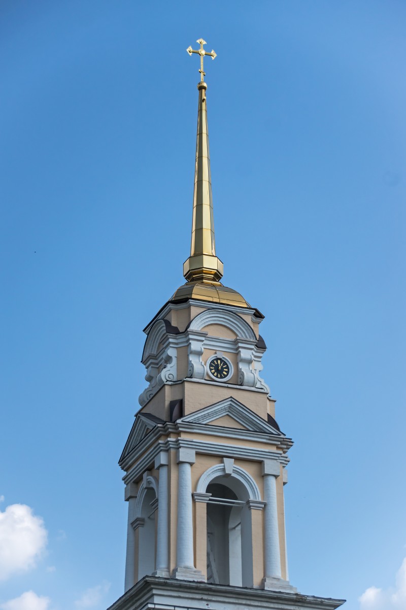 Тула. Церковь Петра и Павла. архитектурные детали, Верхний ярус колокольни