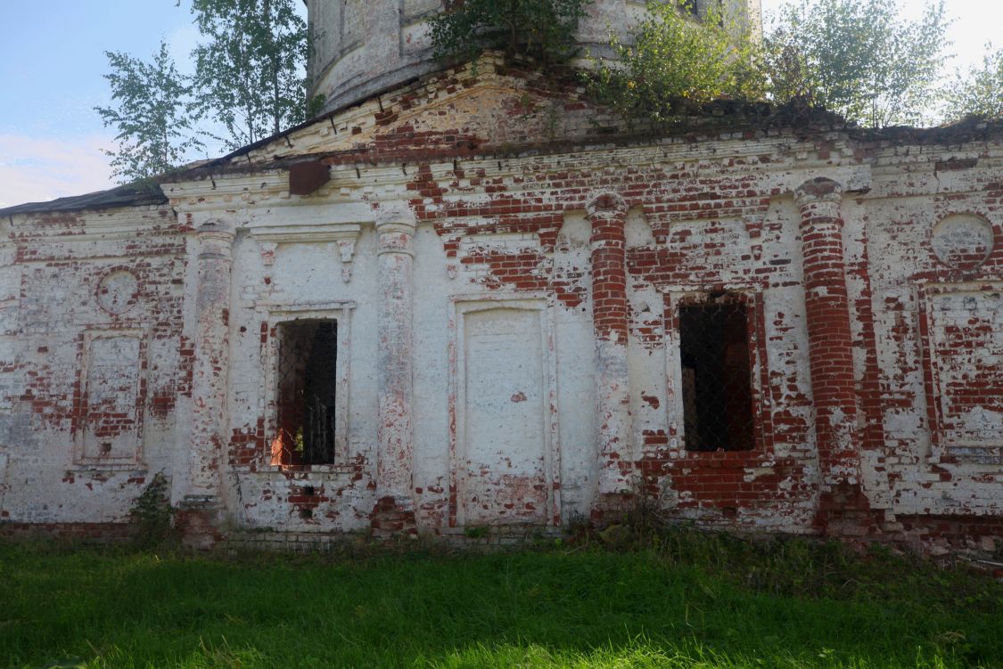 Церковь Николая Чудотворца, Филипково (Комсомольский район, Ивановская область). архитектурные детали