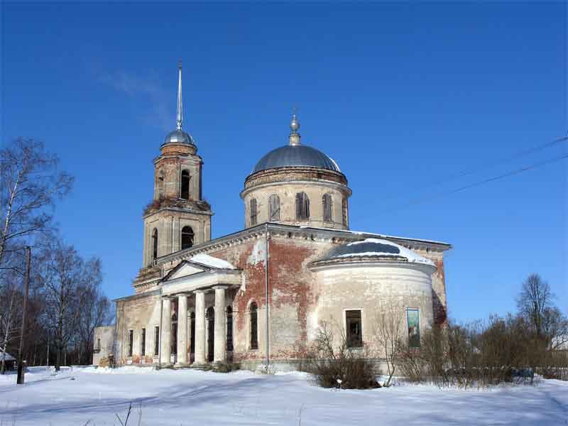 Церковь Георгия Победоносца, Юрьевское (Старицкий район, Тверская область). фасады, Вид храма с южной стороны