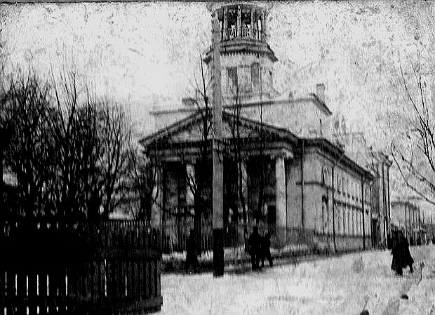 Церковь Воздвижения Креста Господня, Кронштадт (Санкт-Петербург, Кронштадтский район, г. Санкт-Петербург). архивная фотография, Фото с сайта http://old.kronvestnik.ru/2010/10n34p7.html