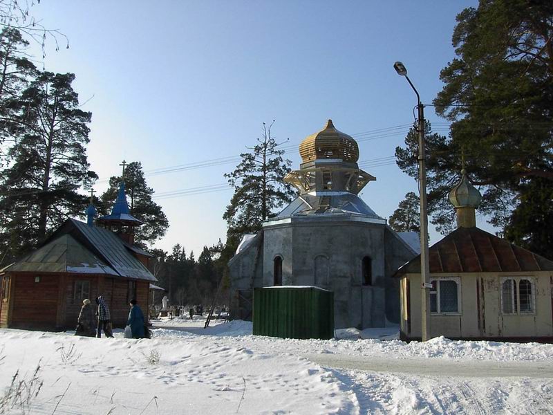 Выборгский район. Церковь Успения Пресвятой Богородицы. дополнительная информация, Строительство каменного Успенского храма, Никольская церковь и Александро-Невская часовня