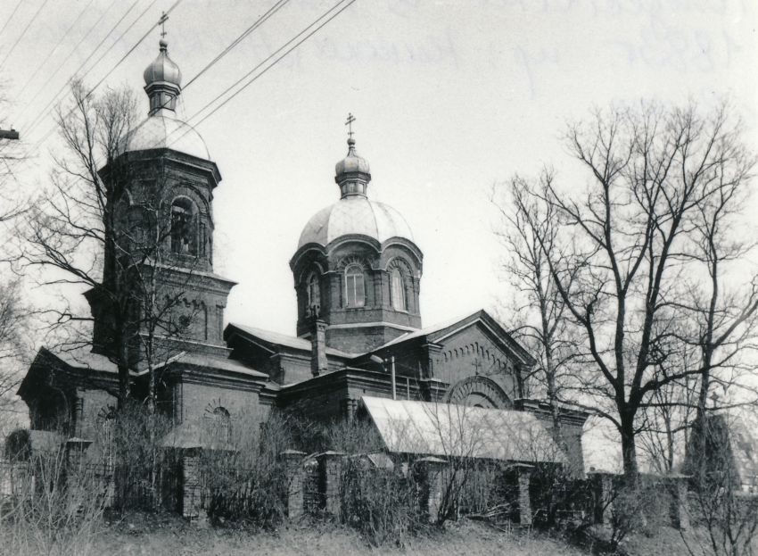 Церковь Рождества Пресвятой Богородицы, Рождествено (Гатчинский район, Ленинградская область). фасады
