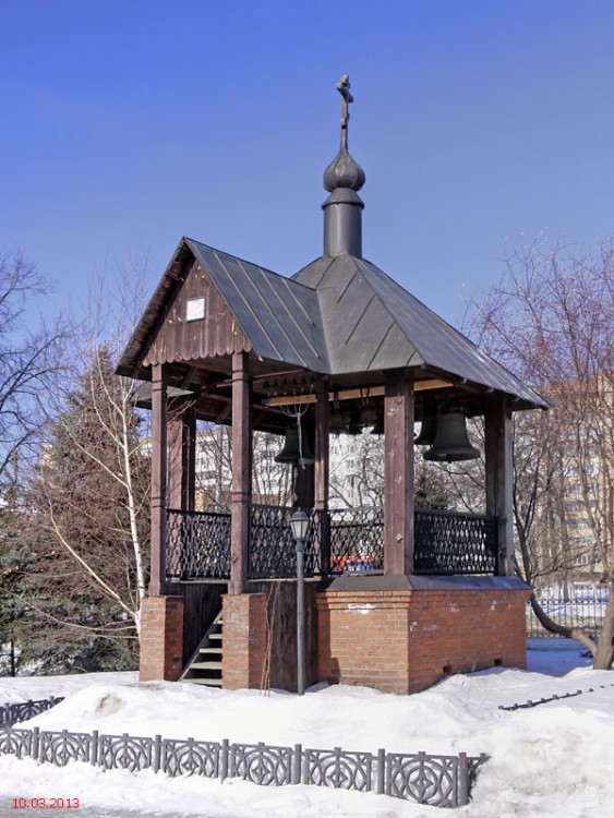 Церковь Троицы Живоначальной, Озёры (Озёрский городской округ, Московская область). дополнительная информация