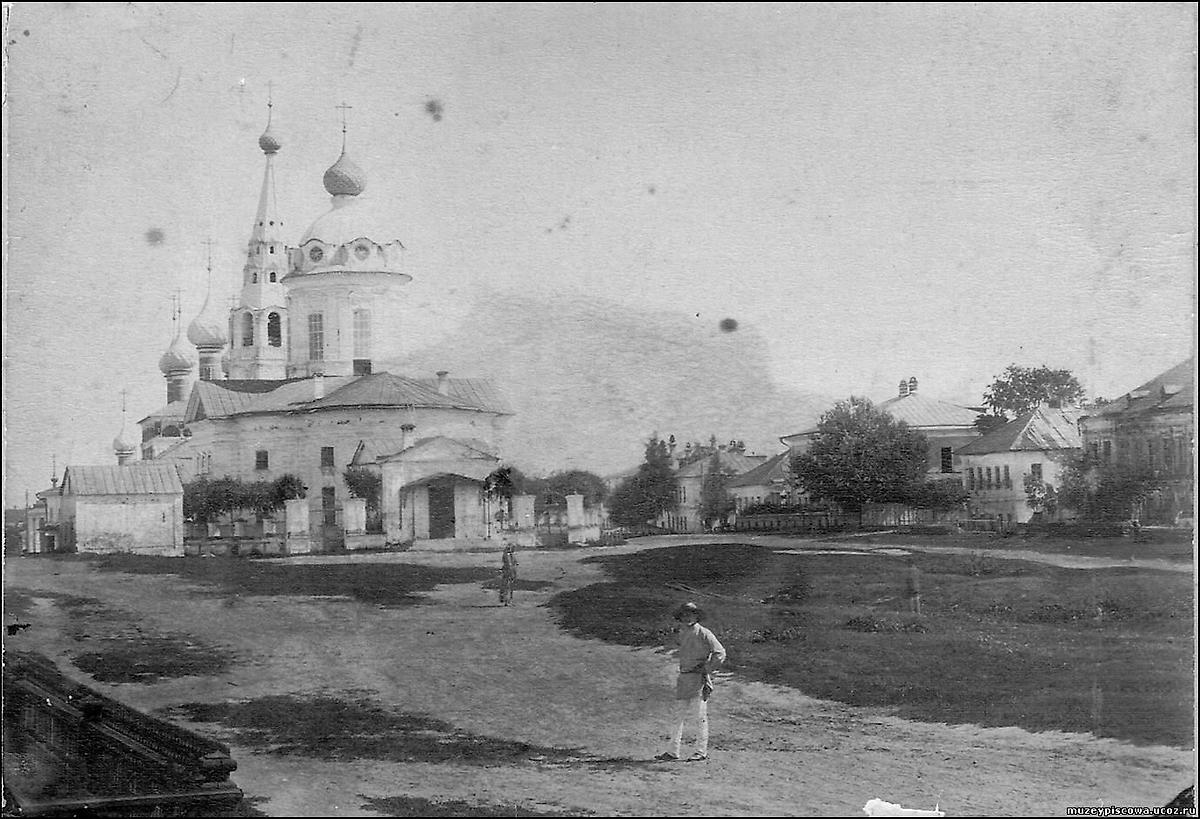 Фото нач. ХХ века. С сайта музея с. Писцово: https://muzeypiscowa.ucoz.ru, архивная фотография. Церковь Рождества Пресвятой Богородицы, Писцово (Комсомольский район, Ивановская область)