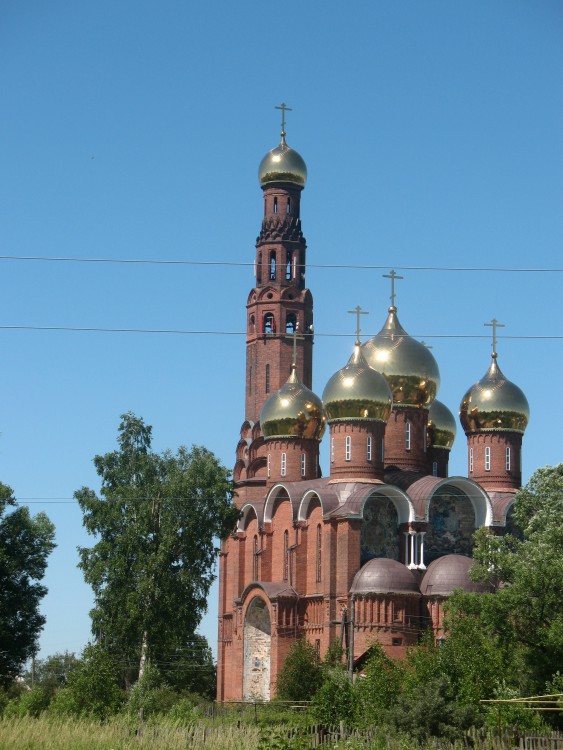 Вичуга. Церковь Воскресения Христова в Тезине. фасады