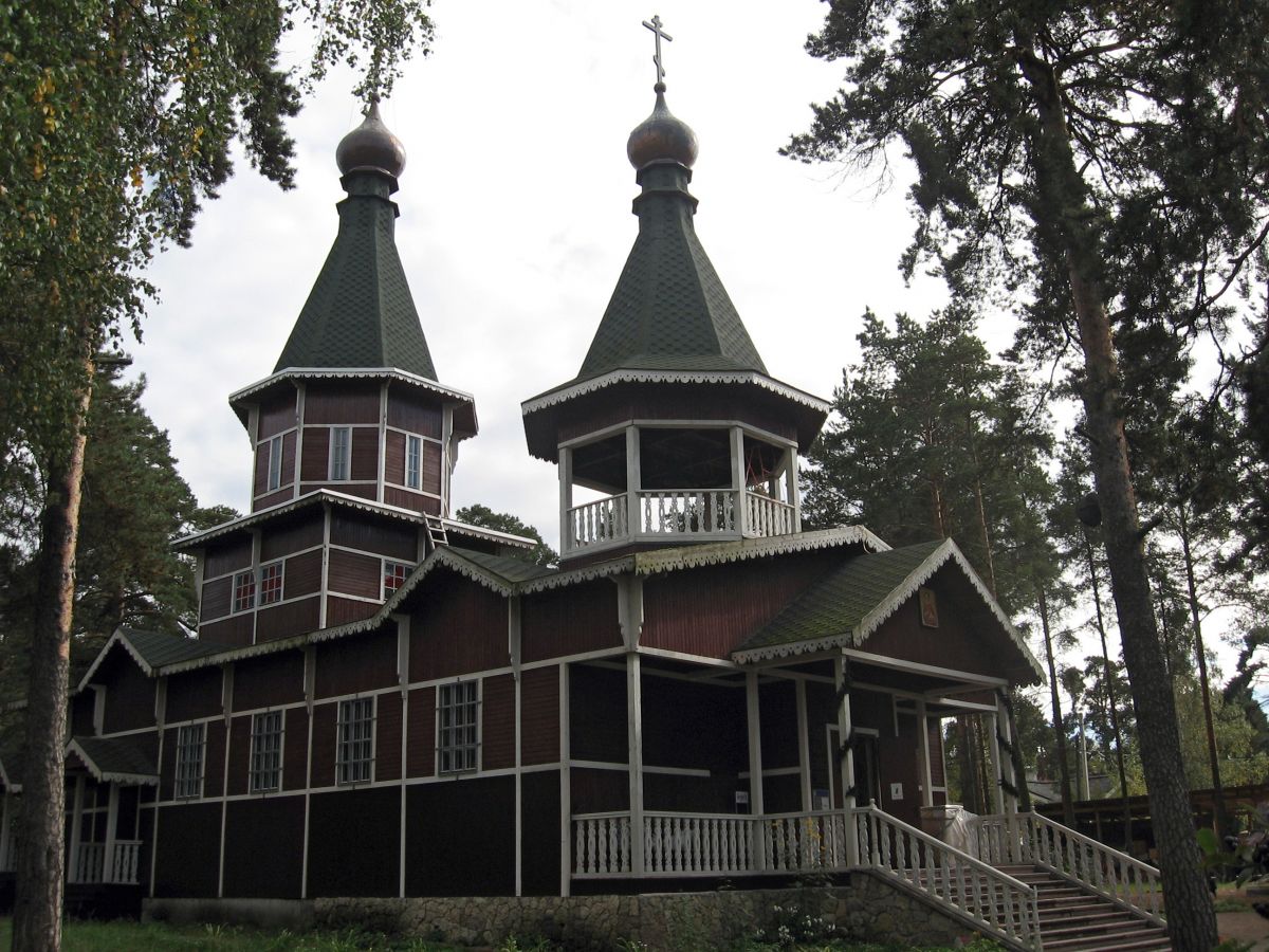 Церковь Пантелеимона Целителя в Тарховке, Сестрорецк (Тарховка) (Санкт-Петербург, Курортный район, г. Санкт-Петербург). фасады