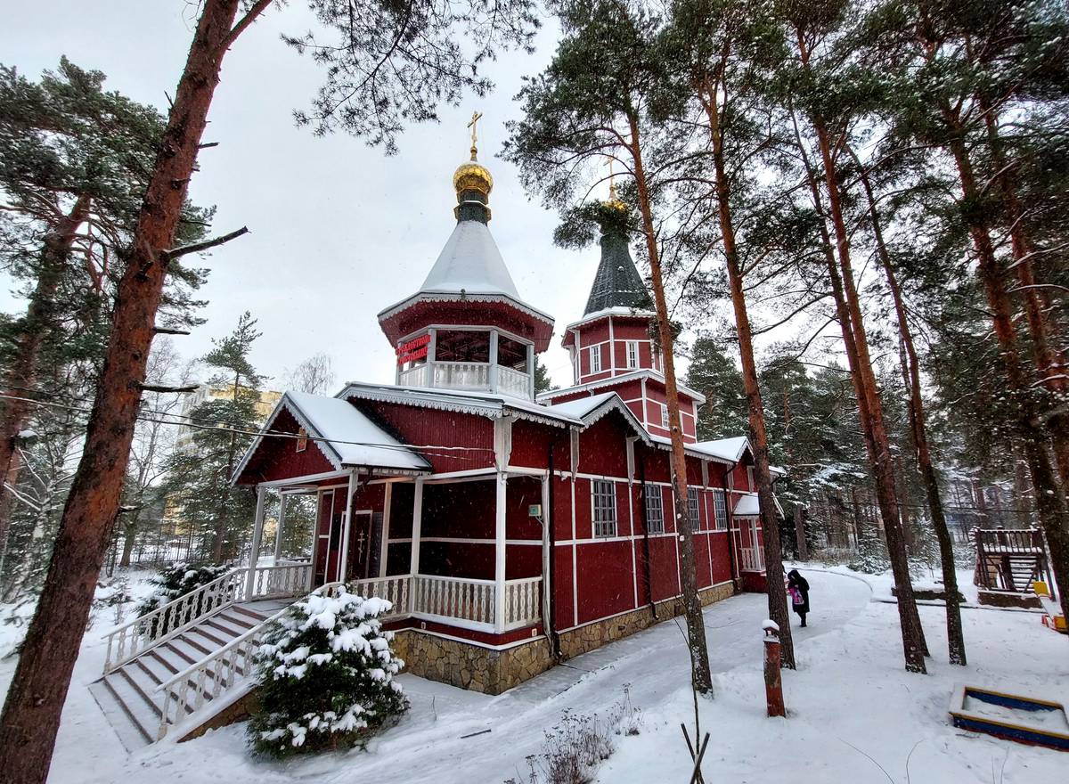 фасады. Церковь Пантелеимона Целителя в Тарховке, Сестрорецк (Тарховка) (Санкт-Петербург, Курортный район, г. Санкт-Петербург)