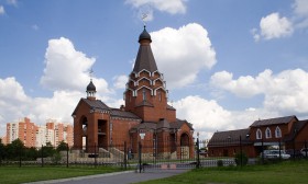 Санкт-Петербург. Церковь Георгия Победоносца в Купчино