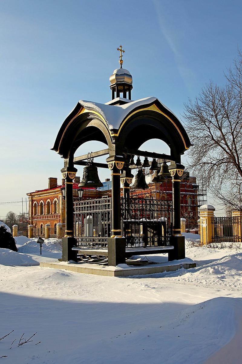 Звонница, дополнительная информация. Киновия Александро-Невской лавры. Собор Троицы Живоначальной, Невский район (Санкт-Петербург, г. Санкт-Петербург)