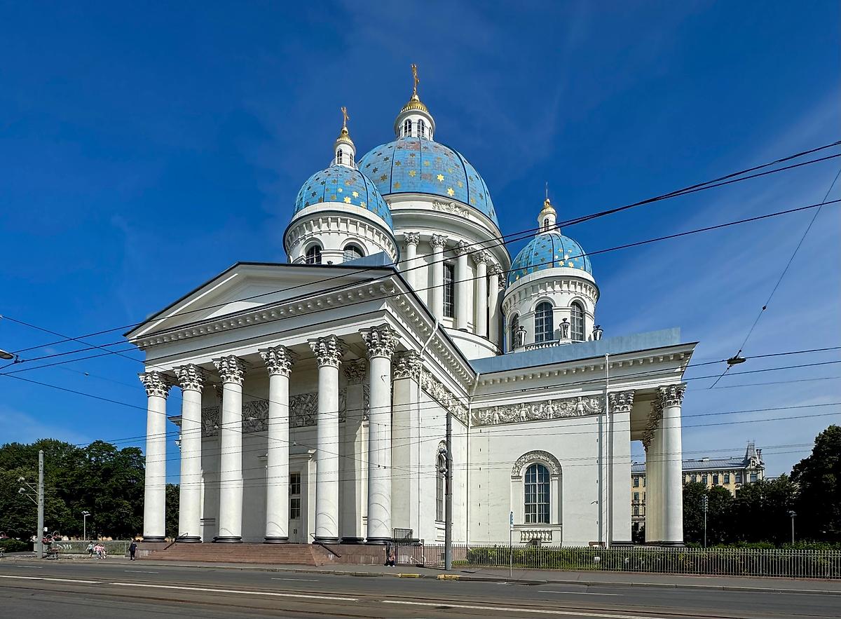 Вид с юго-востока, фасады. Собор Троицы Живоначальной ("Измайловский"), Адмиралтейский район (Санкт-Петербург, г. Санкт-Петербург)