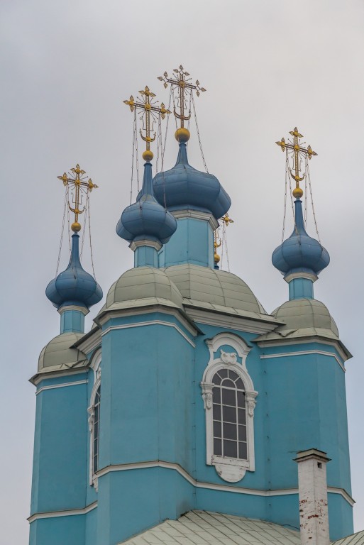 Собор Сампсона Странноприимца, Выборгский район (Санкт-Петербург, г. Санкт-Петербург). архитектурные детали, Завершения основного объема