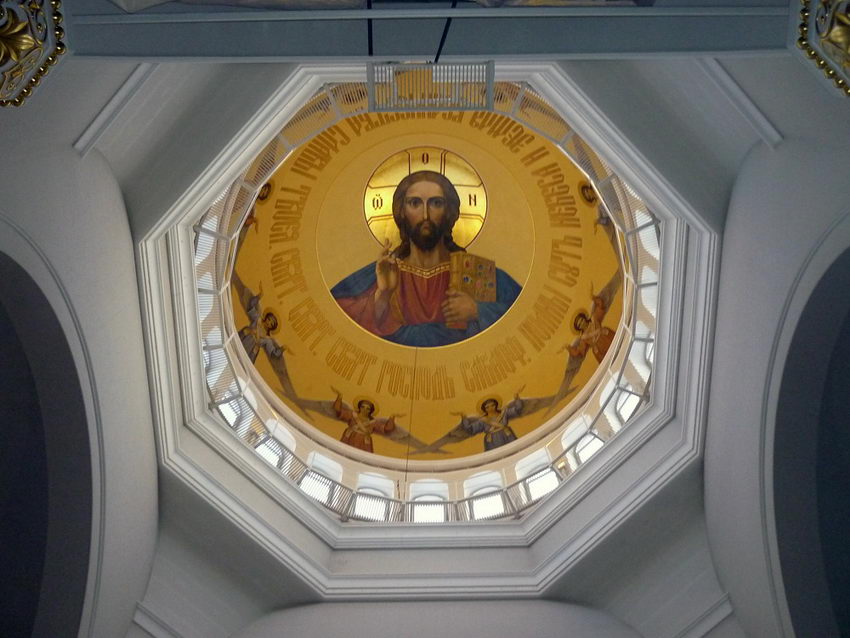 Церковь Покрова Пресвятой Богородицы при Политехническом университете, Калининский район (Санкт-Петербург, г. Санкт-Петербург). интерьер и убранство