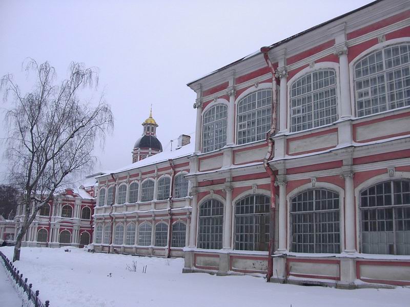 Троицкая Александро-Невская лавра, Центральный район (Санкт-Петербург, г. Санкт-Петербург). дополнительная информация, Духовской корпус