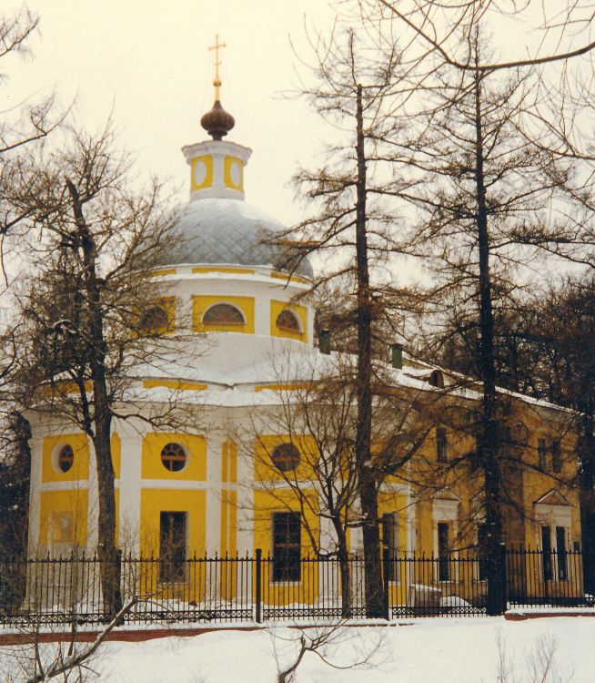 Льялово. Церковь Рождества Пресвятой Богородицы. фасады