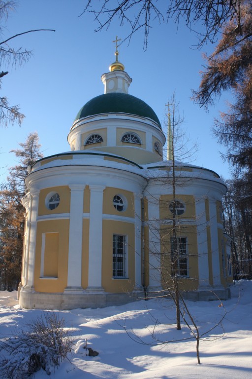 Льялово. Церковь Рождества Пресвятой Богородицы. фасады