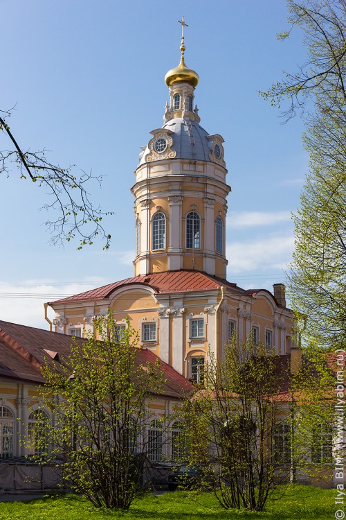 Троицкая Александро-Невская лавра, Центральный район (Санкт-Петербург, г. Санкт-Петербург). дополнительная информация, Северо-западная башня